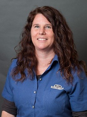 Tara Crowe : Service Advisor